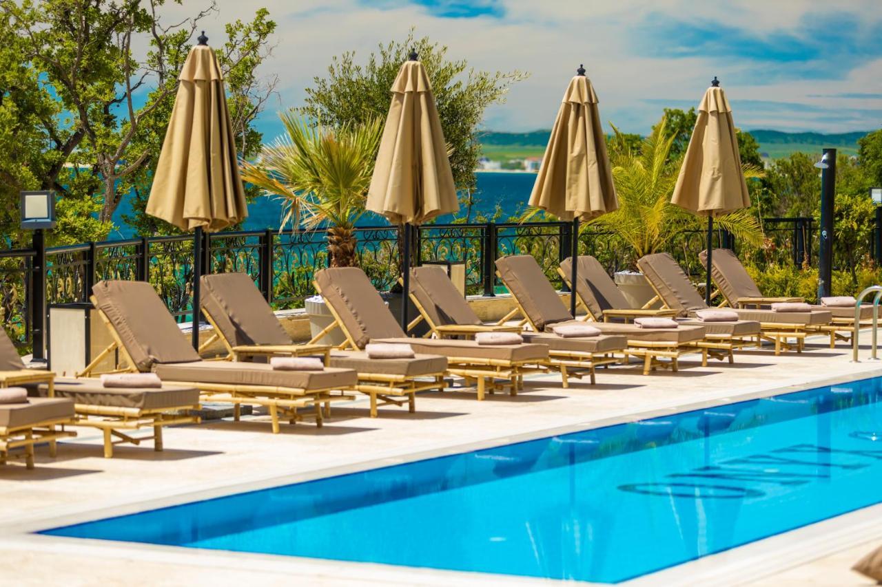 Onyx Beach Residence - Free Parking & Beach Access Sveti Vlas Exterior photo